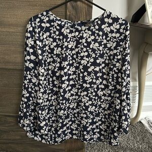 Long sleeve Banana Republic top.